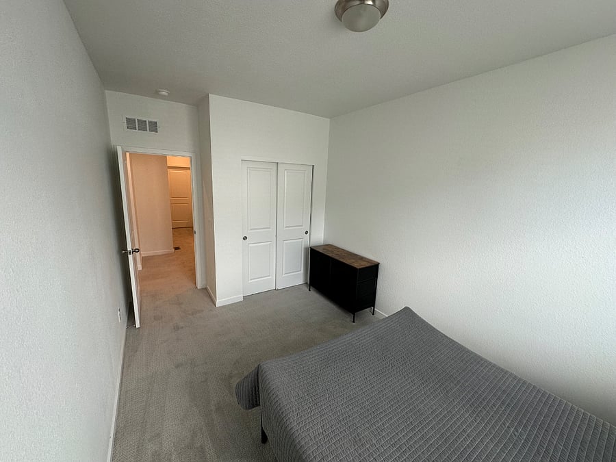 Furnished Finder property 988523_1 photo 22