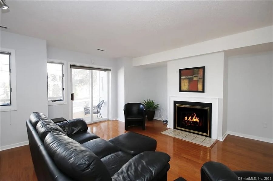 Furnished Finder property 988544_1 photo 22