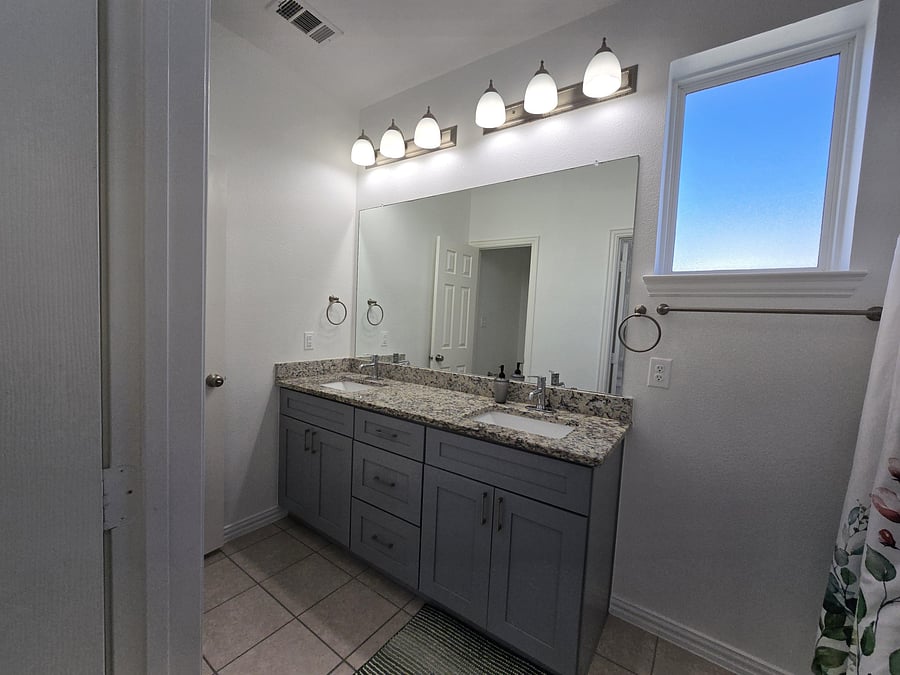 Furnished Finder property 988556_1 photo 21