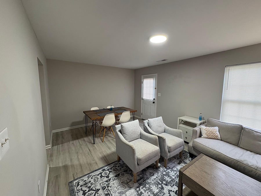 Furnished Finder property 988560_1 photo 9