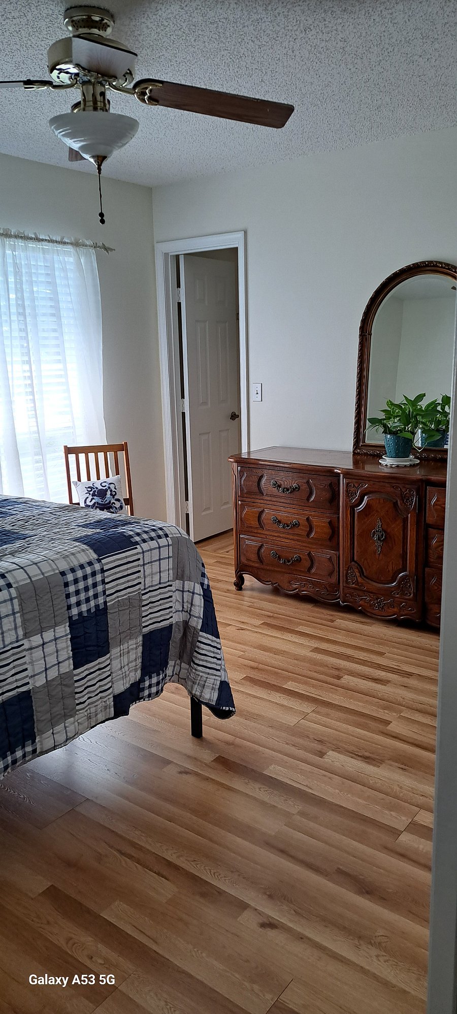 Furnished Finder property 988600_1 photo 9