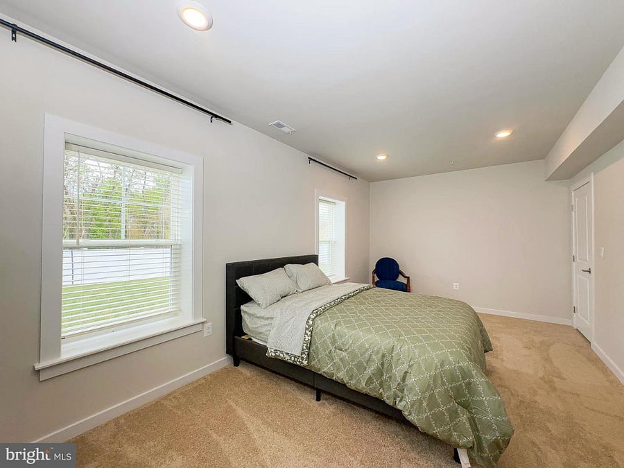 Furnished Finder property 988617_1 photo 10