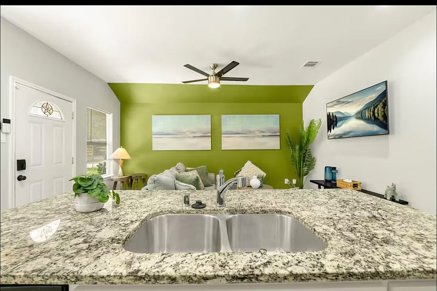 Furnished Finder property 988627_1 photo 9