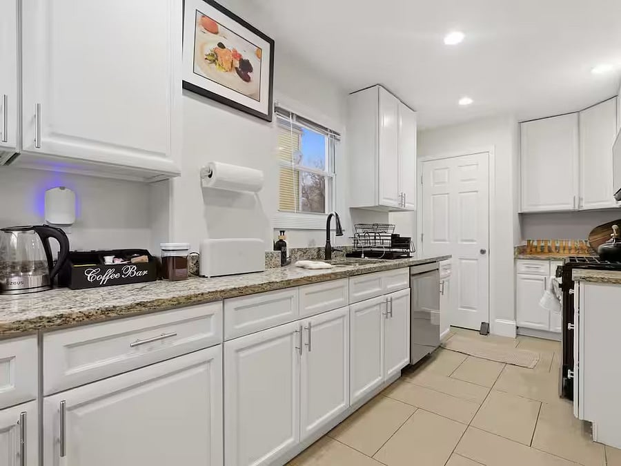 Furnished Finder property 988638_1 photo 8