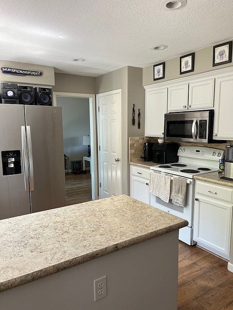 Furnished Finder property 988688_1 photo 9