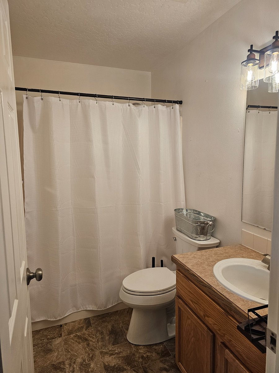 Bathroom shared with one other person or private if renting both rooms