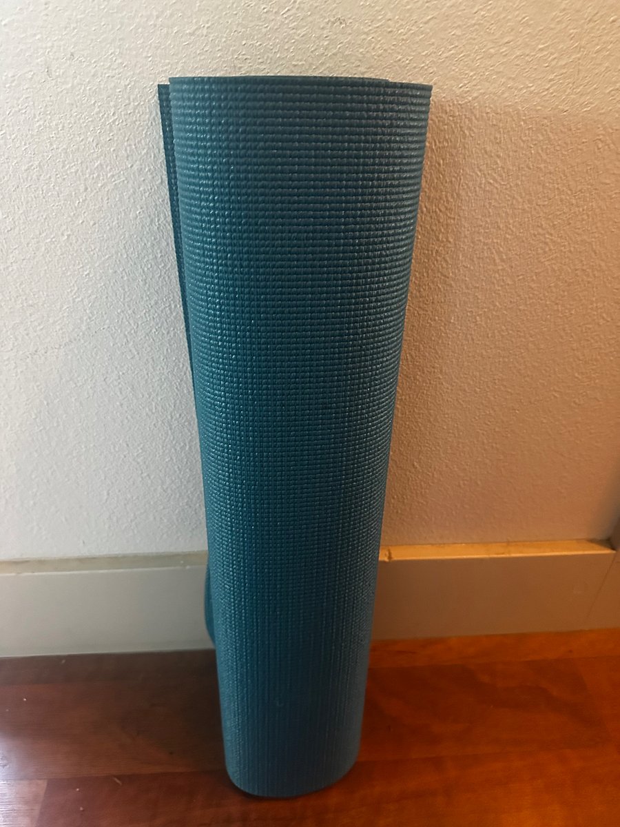 Yoga mat available for guest use. Sanitized after every guest.