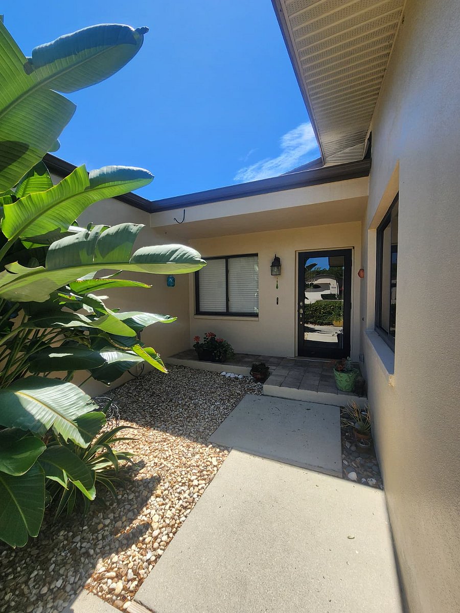 Furnished Finder property 988710_1 photo 15