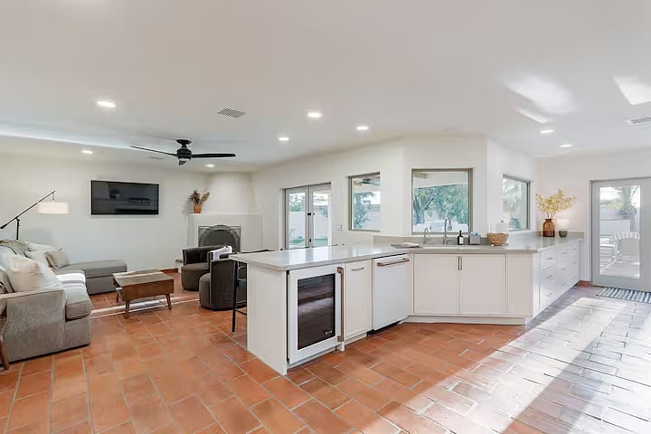Furnished Finder property 988794_1 photo 8