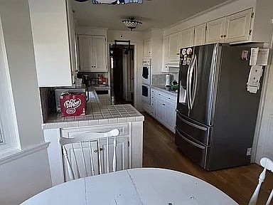 Furnished Finder property 988826_1 photo 6
