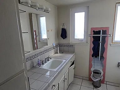 Furnished Finder property 988826_1 photo 14