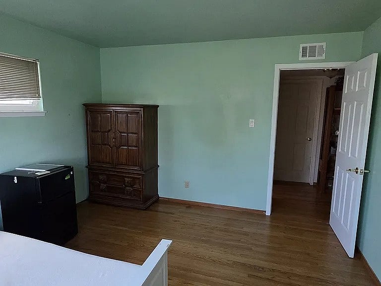 Furnished Finder property 988826_1 photo 9