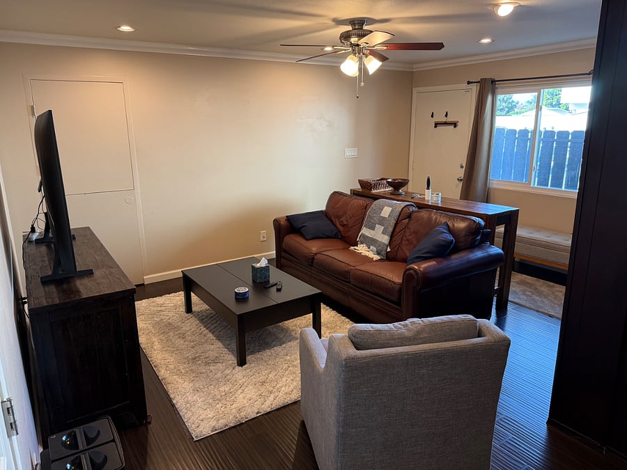 Furnished Finder property 988839_1 photo 9