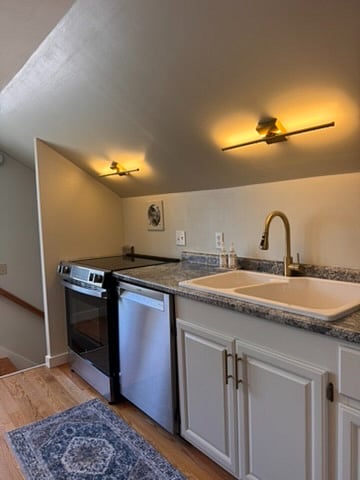 Furnished Finder property 988859_1 photo 11