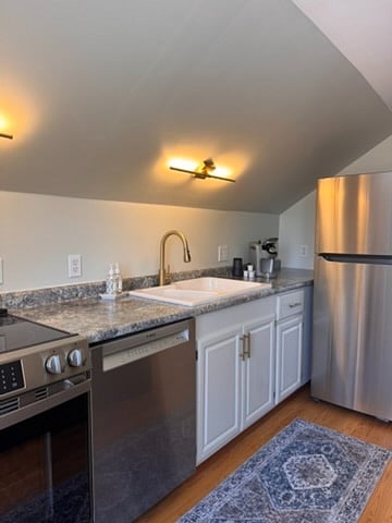 Furnished Finder property 988859_1 photo 13