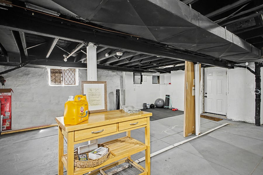 Laundry space and workout space
