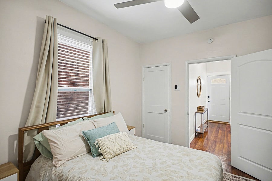 Furnished Finder property 988869_1 photo 12