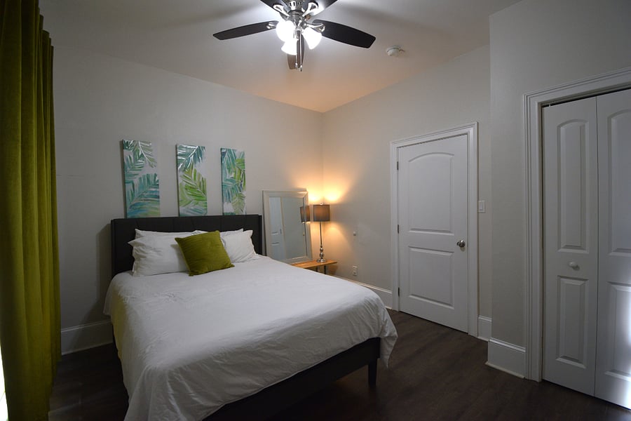 Furnished Finder property 988874_1 photo 15
