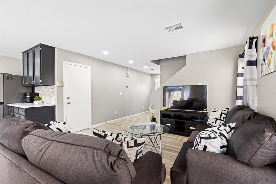 Furnished Finder property 988880_1 photo 6