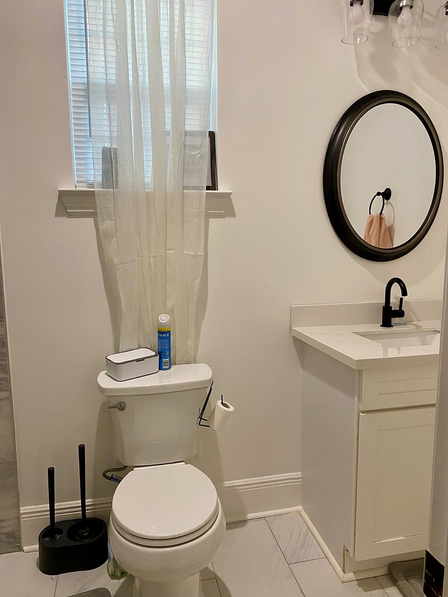 Full Bath