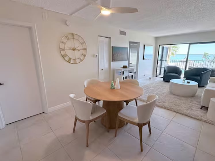 Furnished Finder property 988885_1 photo 3
