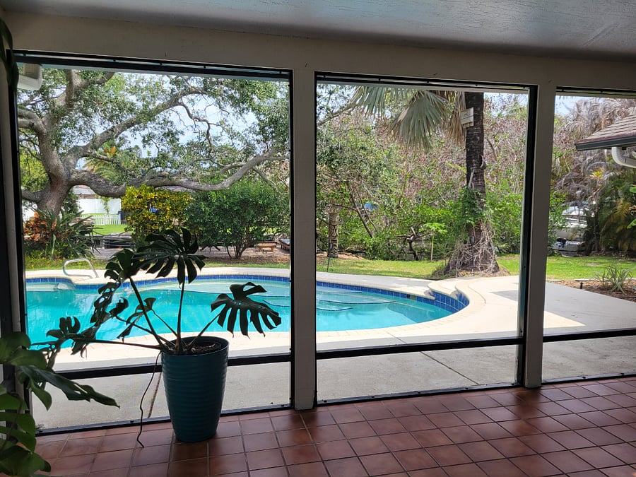 Screened in porch