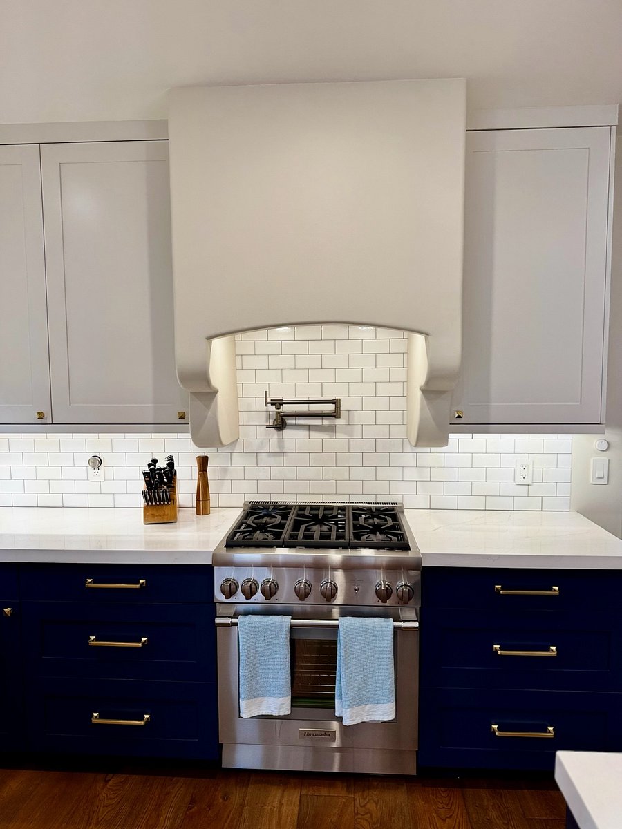 Newly remodeled kitchen! Fully stocked with new appliances and lots of cooking gadgets!