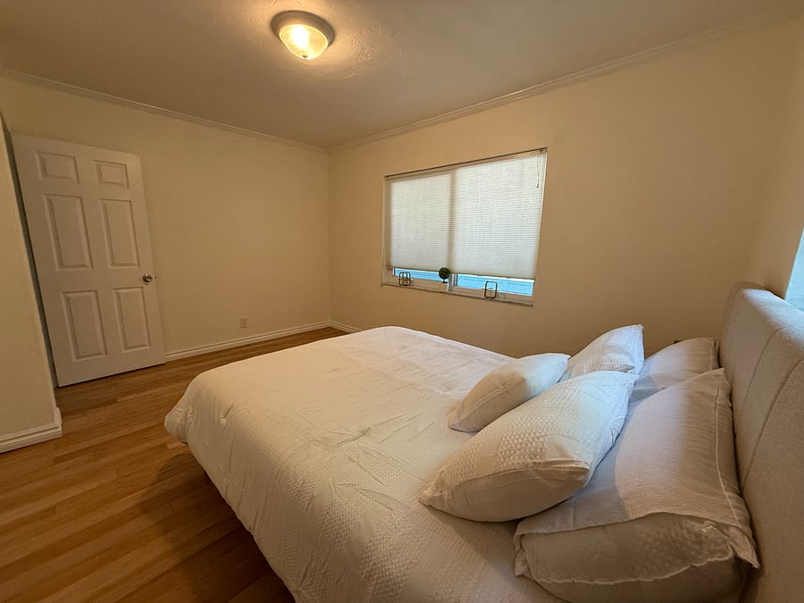 Furnished Finder property 988911_1 photo 9