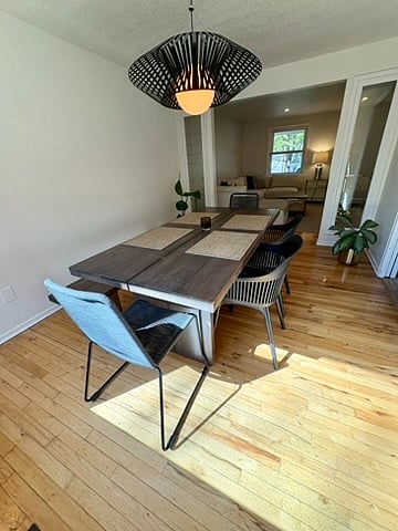 Dining Area (2 of 2)