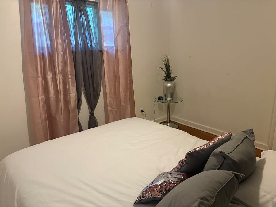 Queen Bed