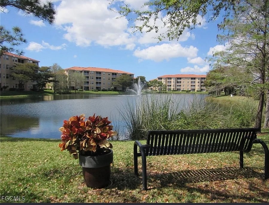 POND & FOUNTAIN