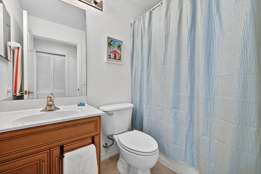 GUEST BATHROOM