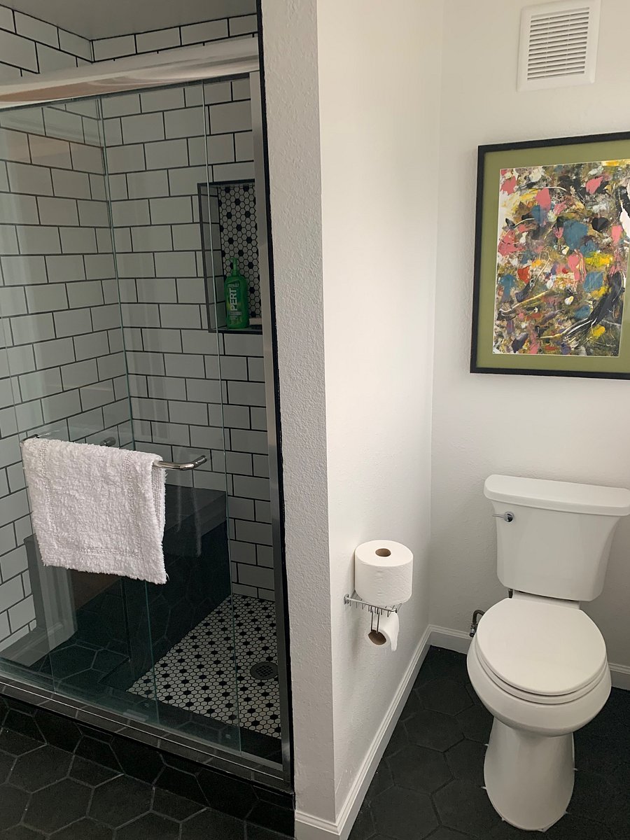 Bathroom shower off of primary bedroom