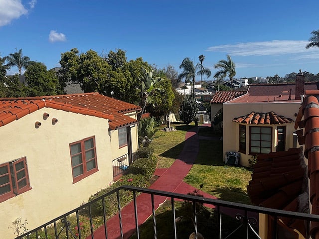 Furnished Finder property 989173_1 photo 21