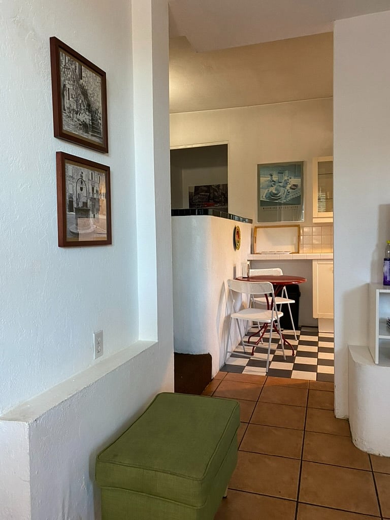 There's a fully equipped kitchen and if there are any extras you need, please ask.