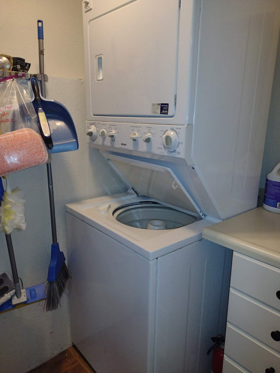 Washer and Gas Dryer in Pantry area off Kitchen