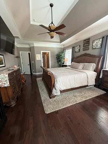 Master bedroom (king)