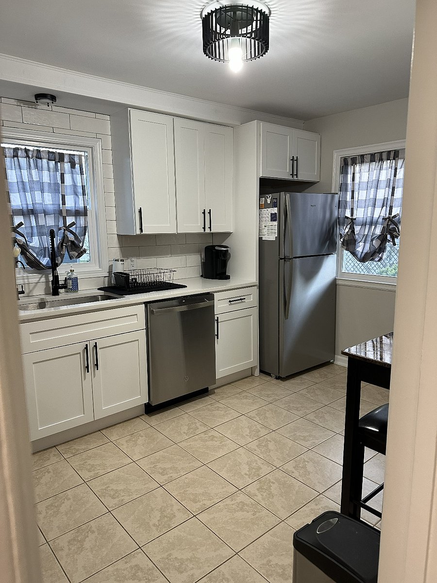 Kitchen -- refrigerator, Coffee Maker, Dishwasher