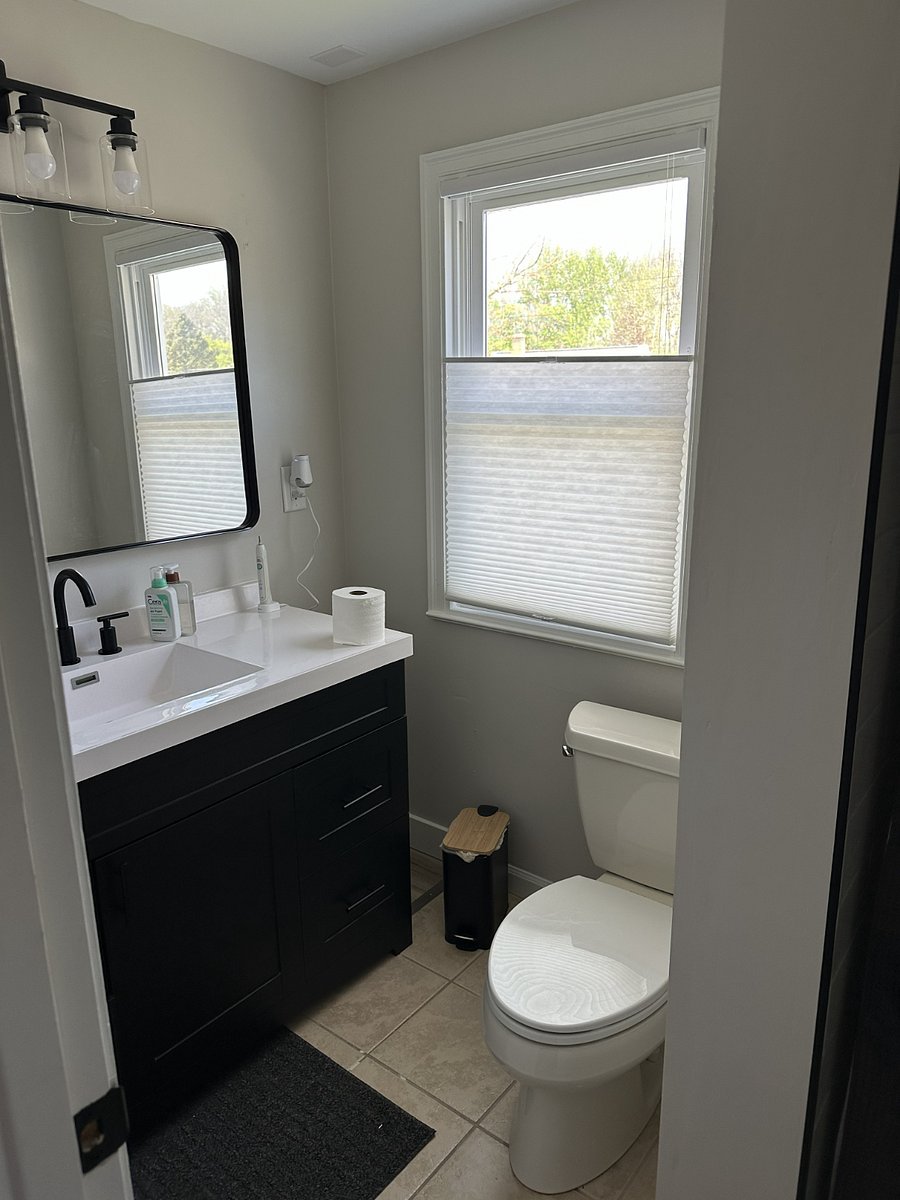2nd Floor bathroom