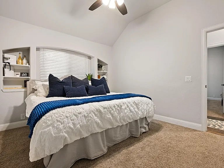 Furnished Finder property 989301_1 photo 3