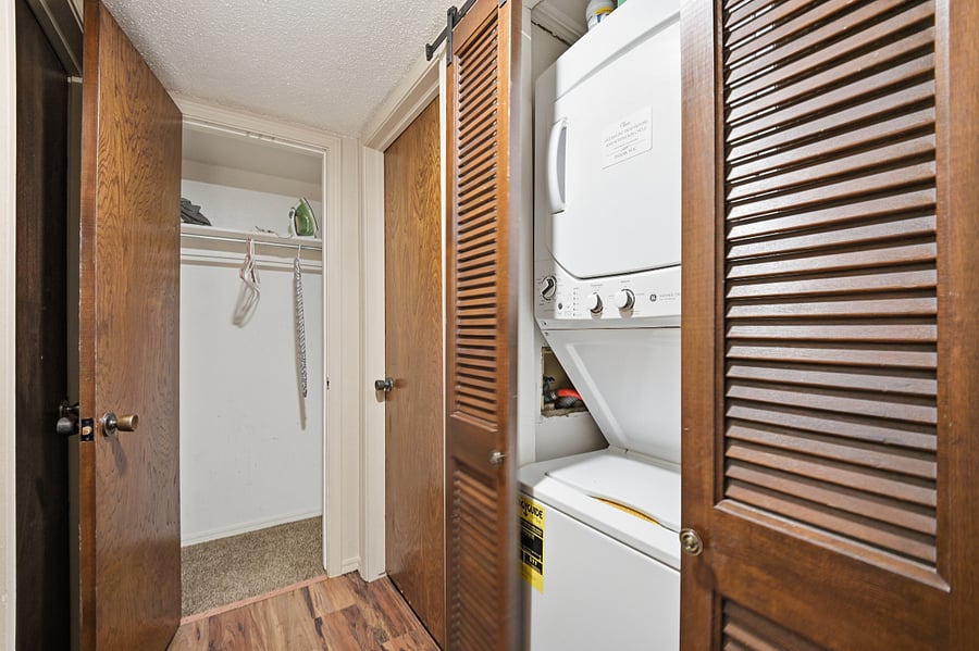 Furnished Finder property 989323_1 photo 22