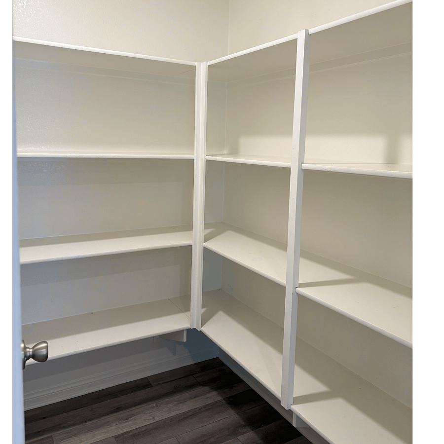 Walk-in Pantry