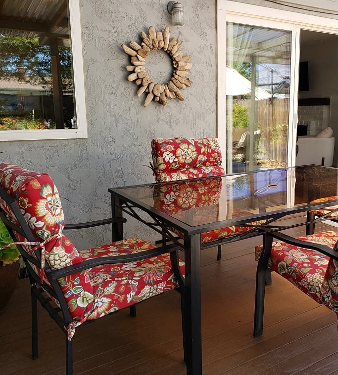 Outdoor dining table seats 6