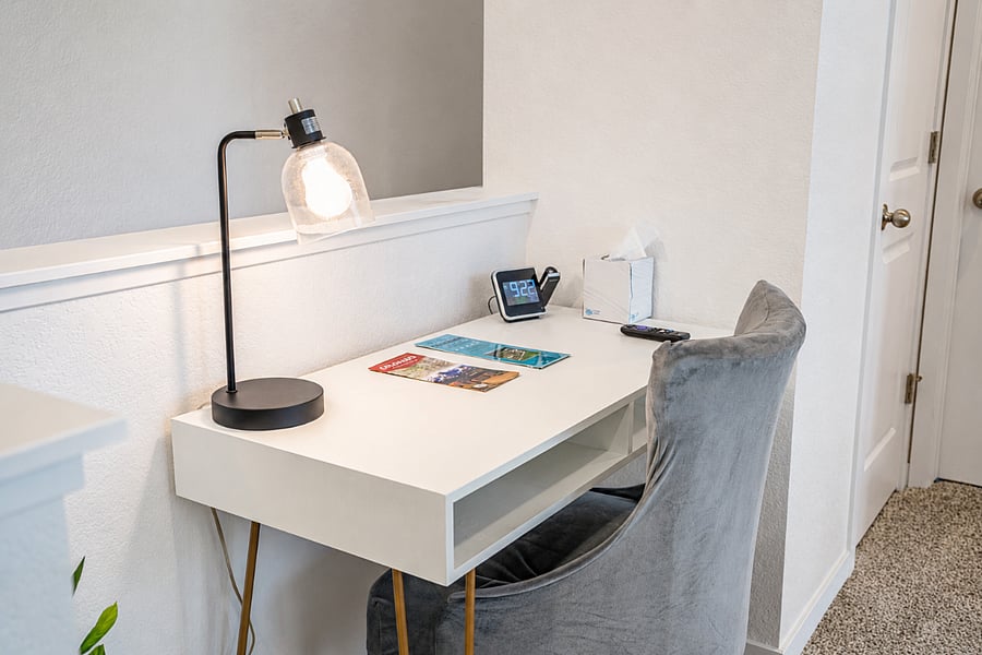 Working station fully equipped