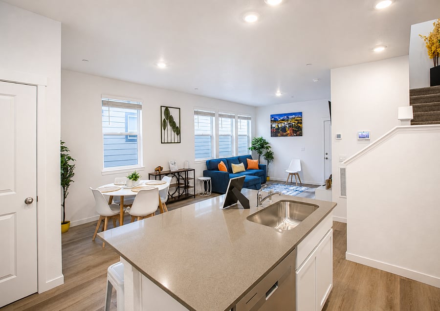 Fully equipped kitchen with fridge, freezer, stove, oven and dishwasher