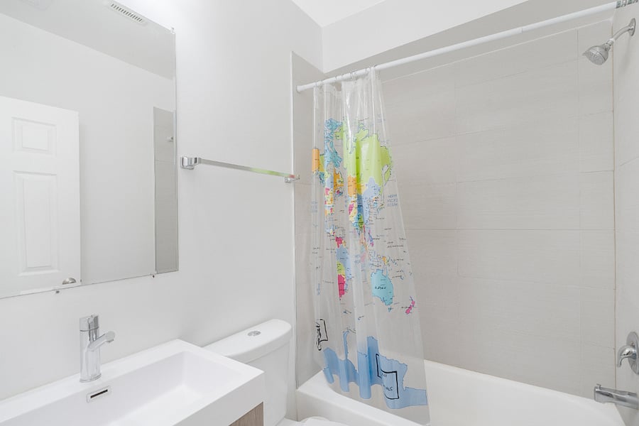 full bathroom