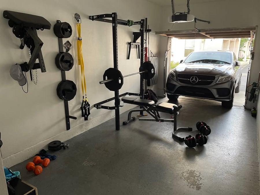 Garage and home gym for you to enjoy!