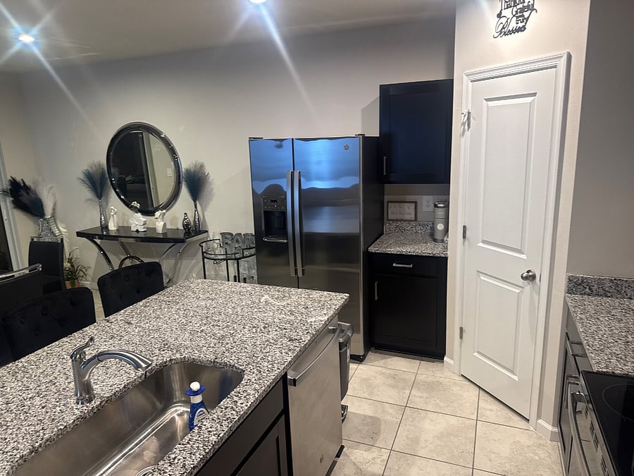 Furnished Finder property 989551_1 photo 8