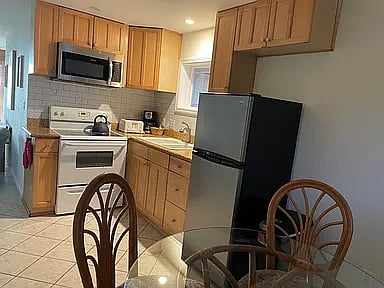 Furnished Finder property 989553_1 photo 4
