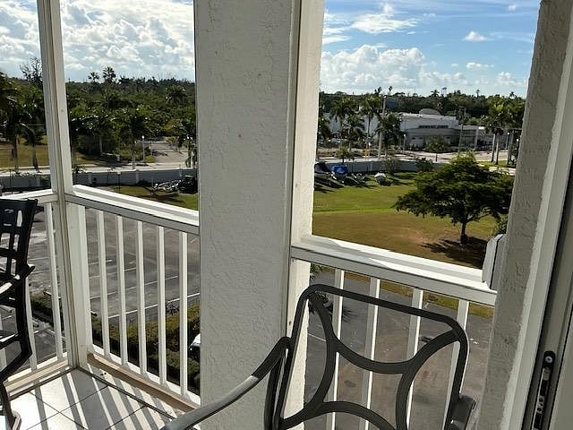 Furnished Finder property 989570_1 photo 20